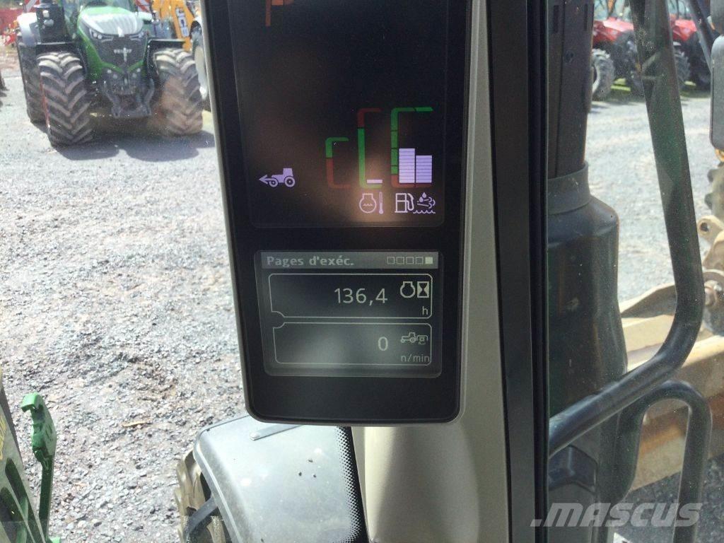 John Deere 6120 M الجرارات