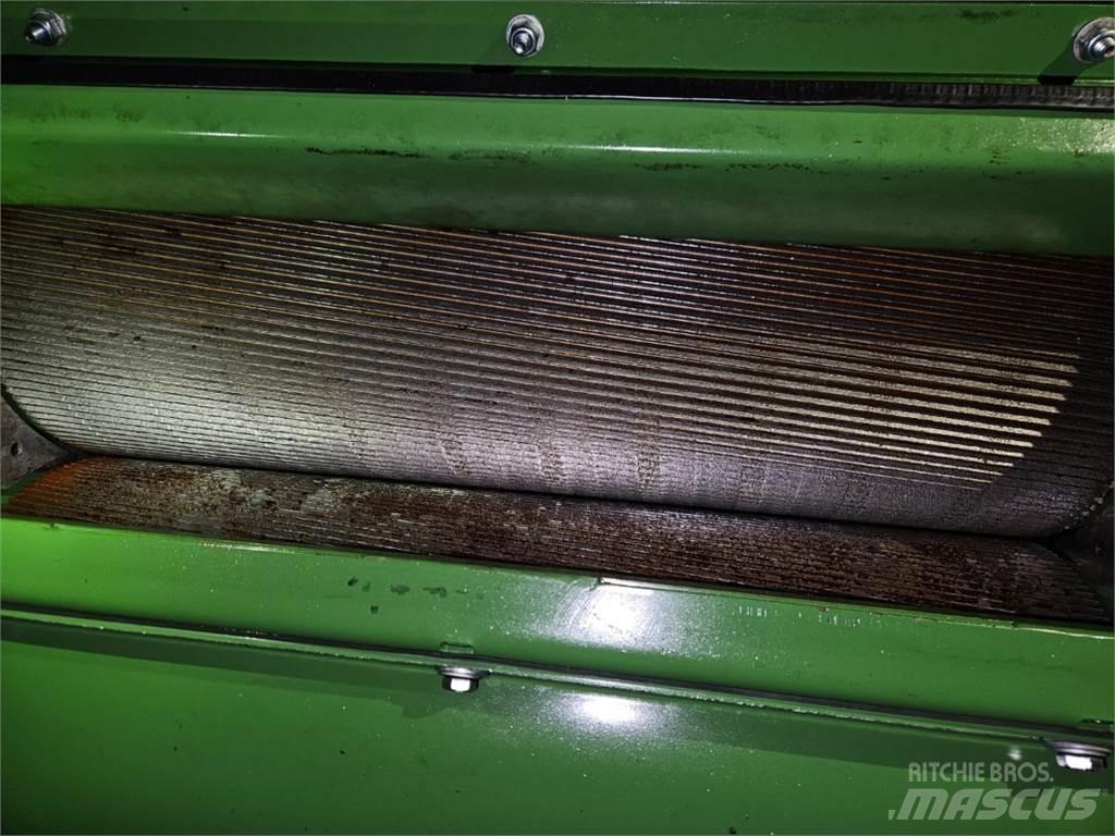Krone BiG X 630 حصادات الأعلاف