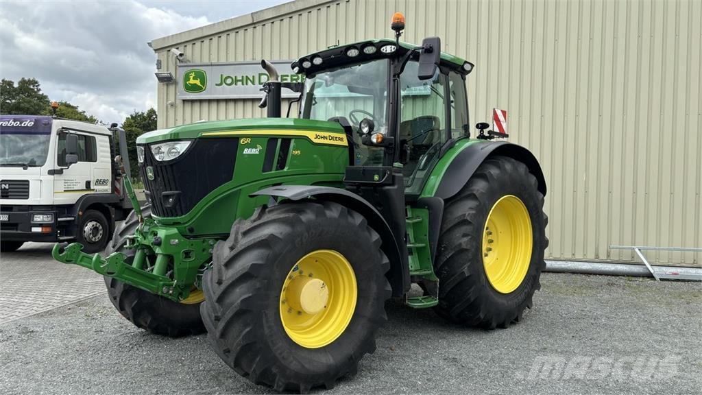 John Deere 6R195 الجرارات