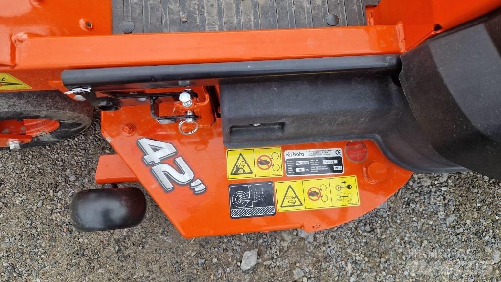 Kubota Z 122 RKW صفر محولا الدوران