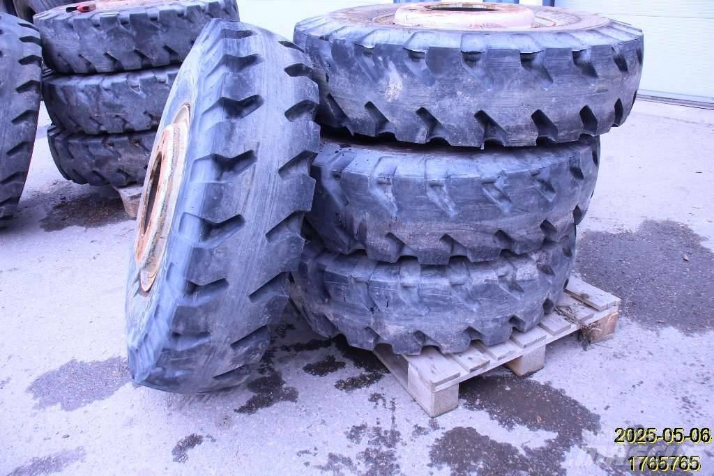 Michelin XMINED2 الإطارات والعجلات والحافات