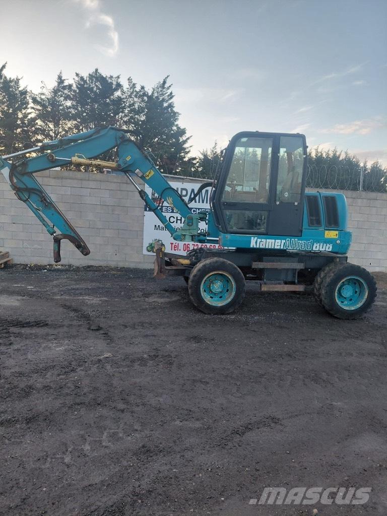 Kramer 808 حفارات بعجل