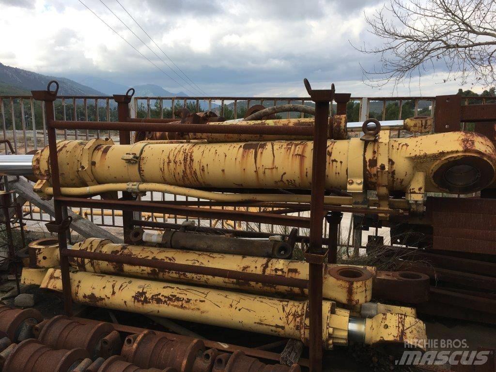 CAT 5080 حفارات زحافة