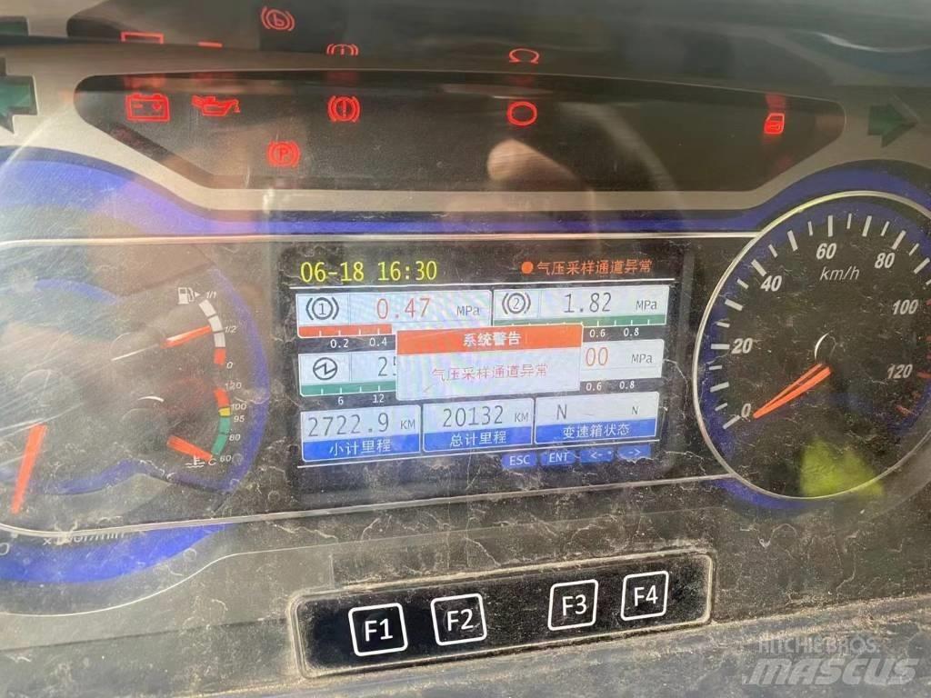 Sany STC1600 رافعات صالحة لكل أنواع الطرق