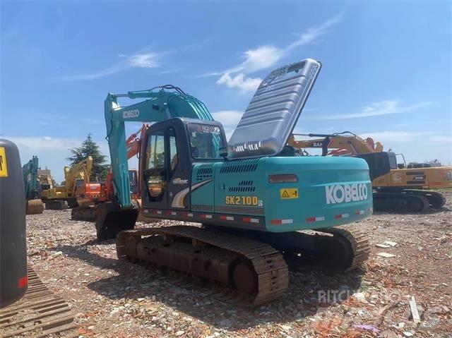 Kobelco SK210D حفارات زحافة