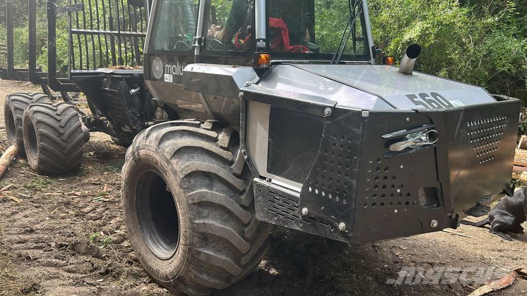 Malwa 560 F شاحنات
