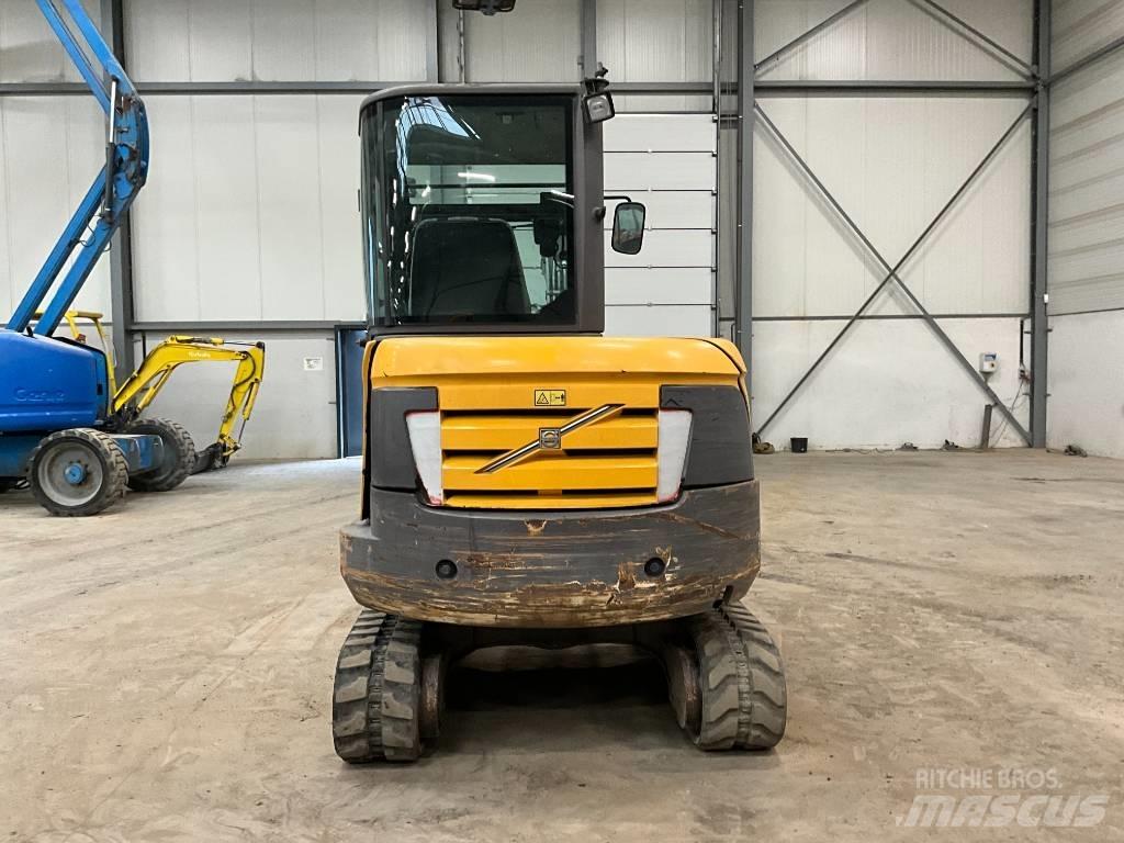 Volvo EC 35 C حفارات صغيرة أقل من 7 طن (حفارات صغيرة)