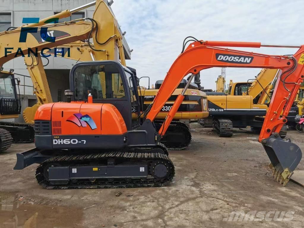 Doosan DH 60-7 حفارات صغيرة أقل من 7 طن (حفارات صغيرة)