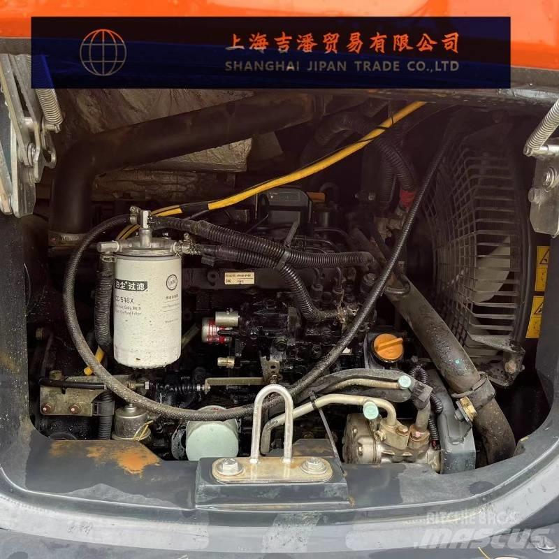 Hitachi ZX 55 حفارات صغيرة أقل من 7 طن (حفارات صغيرة)