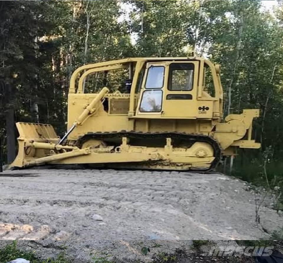 Komatsu D 85 A-12 بلدوزرات مجنزرة