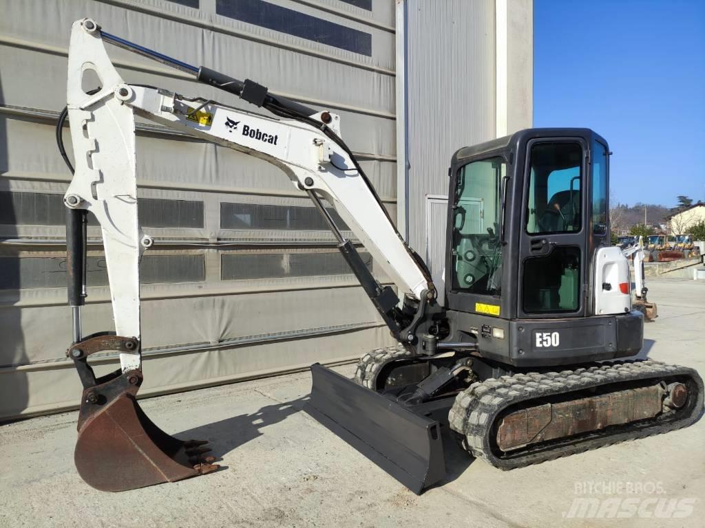 Bobcat E 50 EM حفارات صغيرة أقل من 7 طن (حفارات صغيرة)