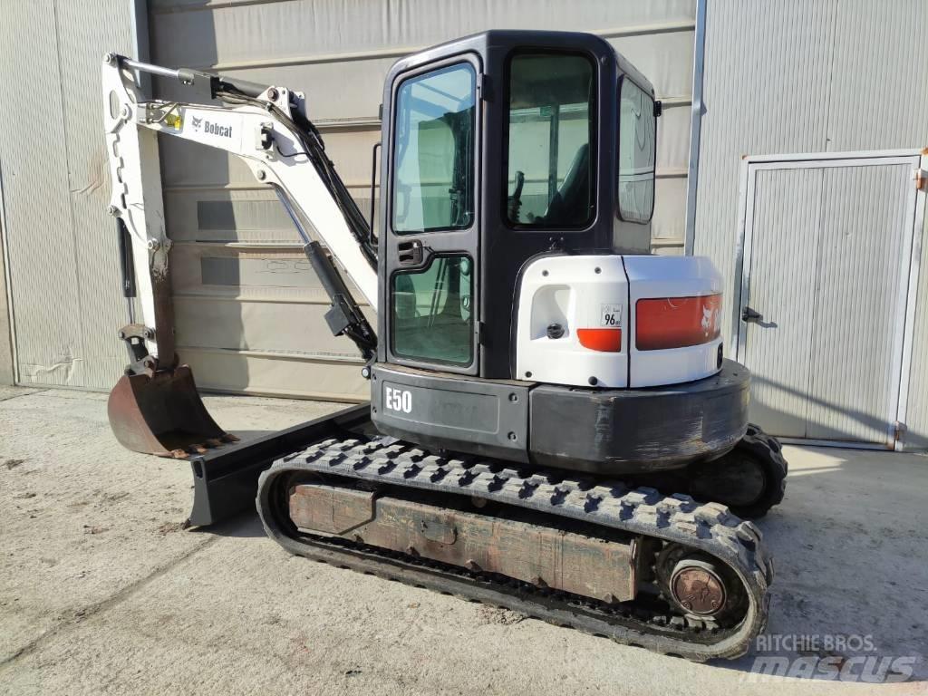 Bobcat E 50 EM حفارات صغيرة أقل من 7 طن (حفارات صغيرة)