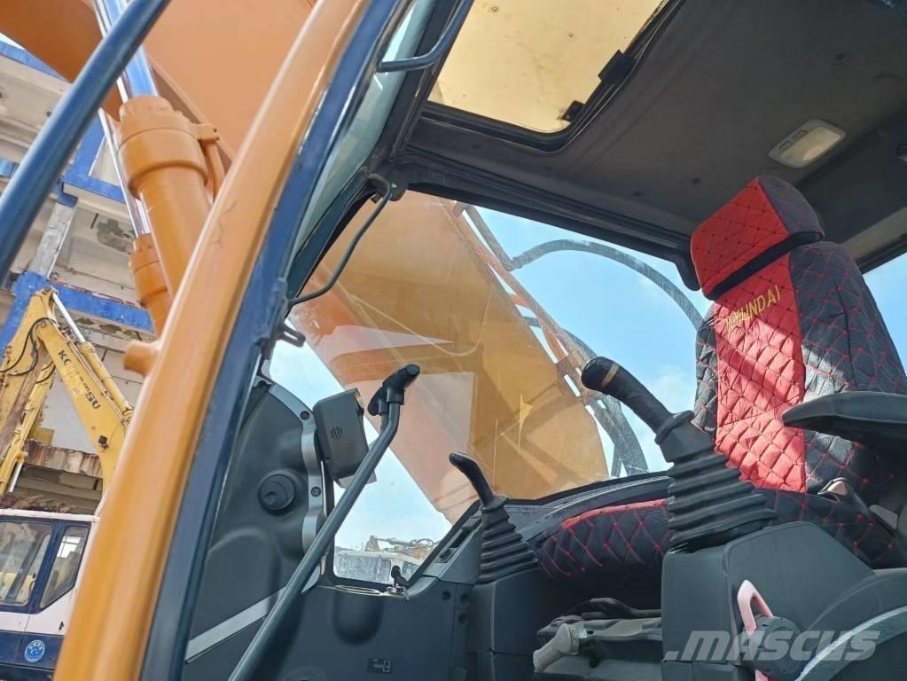 Hyundai 305-9 حفارات زحافة