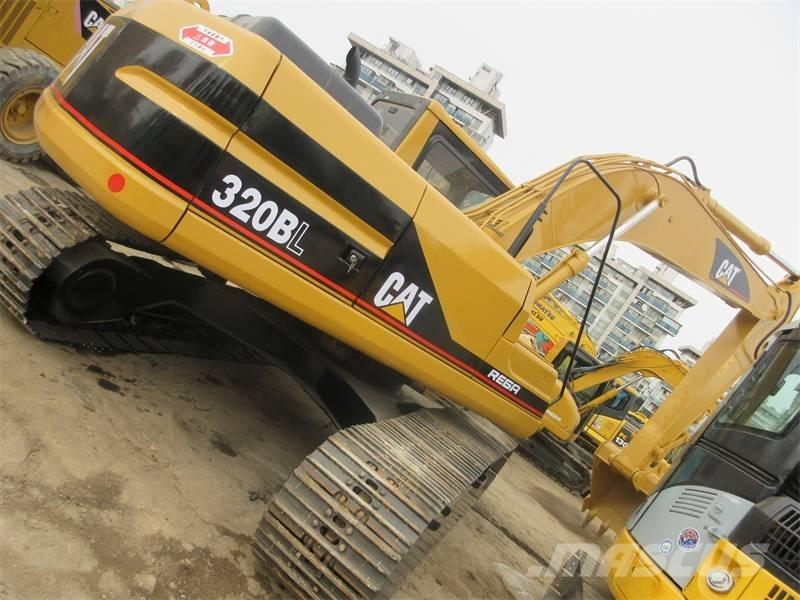 CAT 320 B L حفارات زحافة