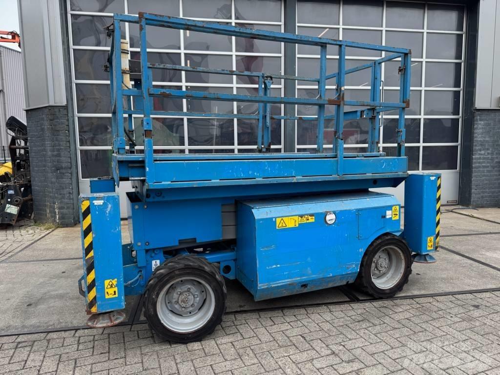 Genie GS 2668 RT رافعات مقصية الشكل