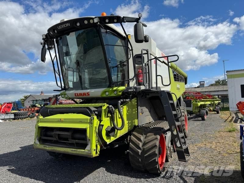 CLAAS LEXION 6900 حصادات