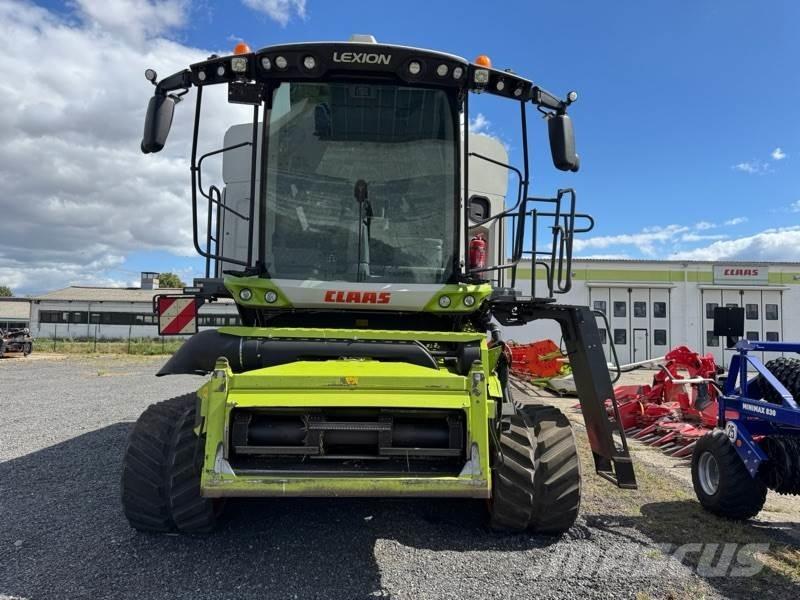 CLAAS LEXION 6900 حصادات