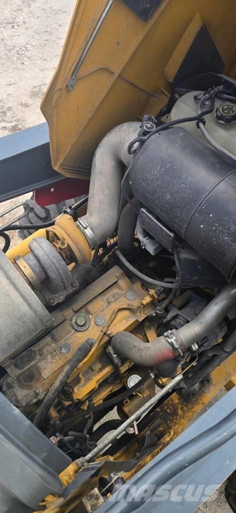 John Deere 310 L EP لوادر ذات جرافات عكسية