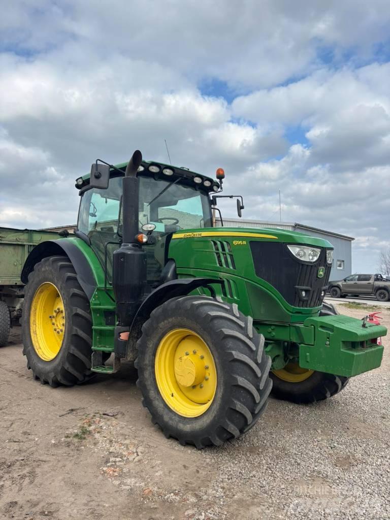 John Deere 6195 R الجرارات