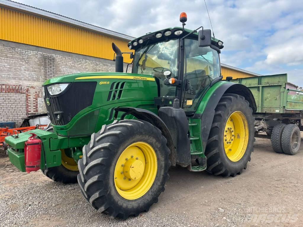 John Deere 6195 R الجرارات