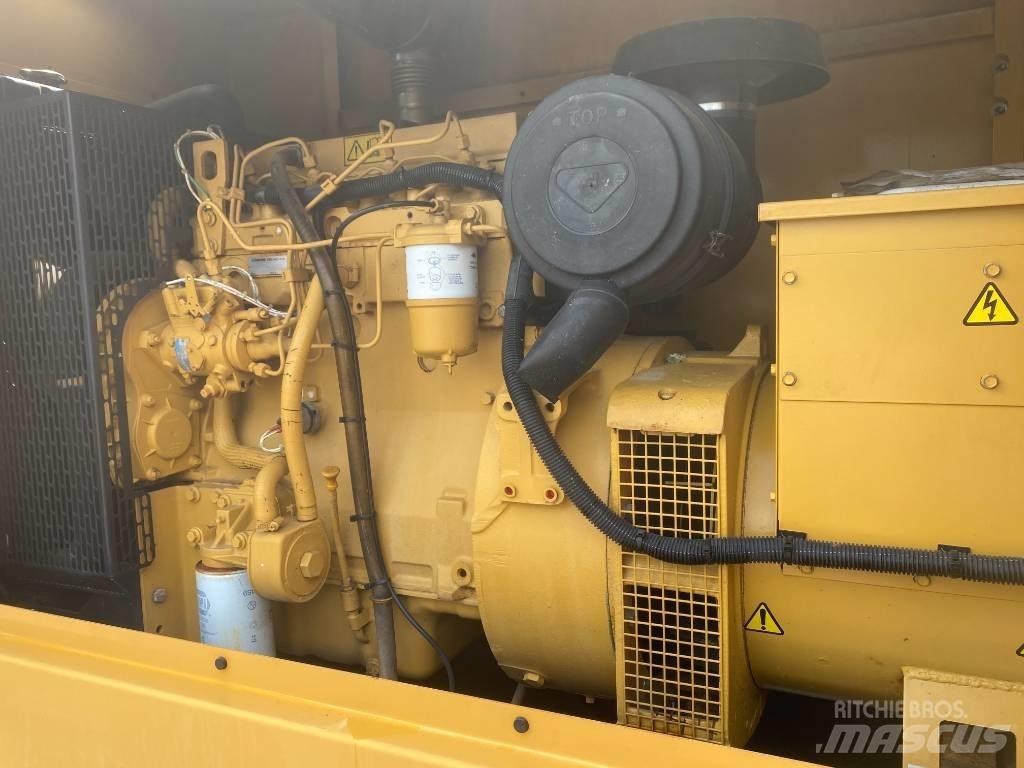 Olympian D50P3 50 KW مولدات ديزل