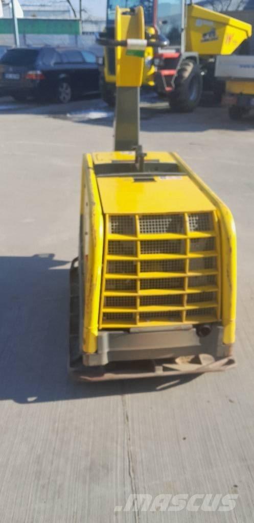 Wacker Neuson DPU 80 دكاكات أفقية