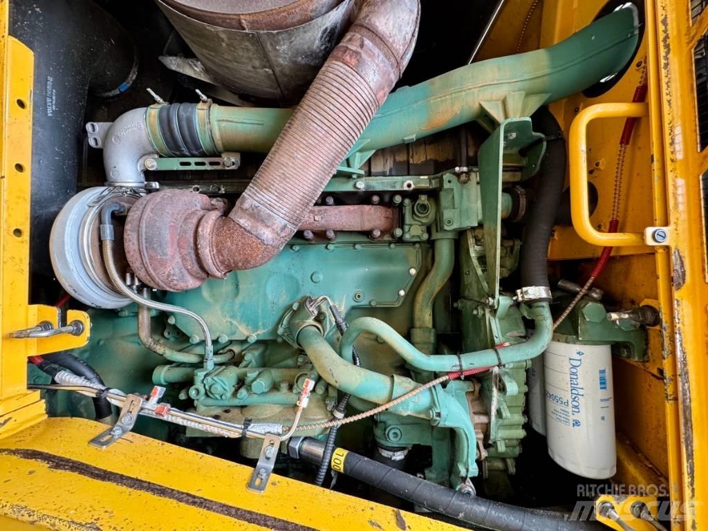 Volvo L 150 F لوادر بعجل