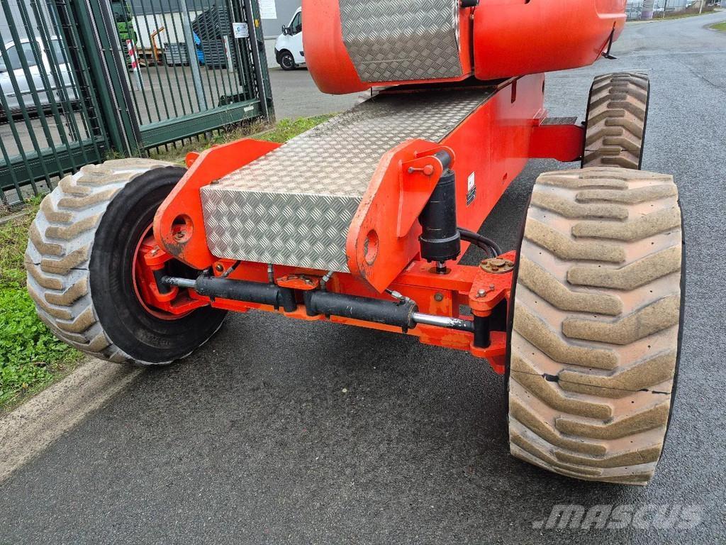 JLG 800aj رافعات سلة تلسكوبية