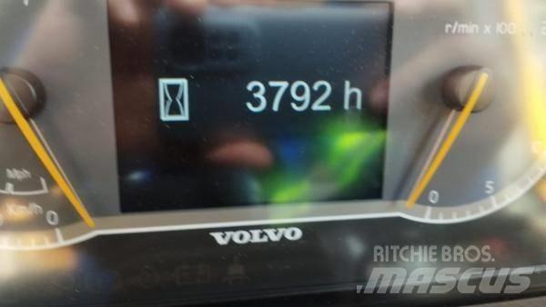 Volvo A 30 G ساحبات مفصلية