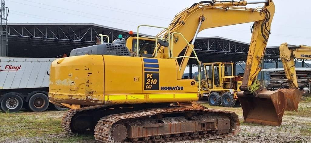 Komatsu PC 210 حفارات زحافة