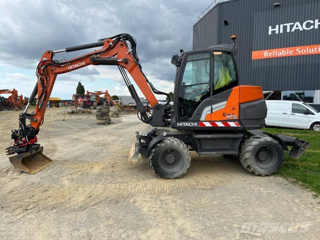 Hitachi ZX95W-7-2P حفارات بعجل