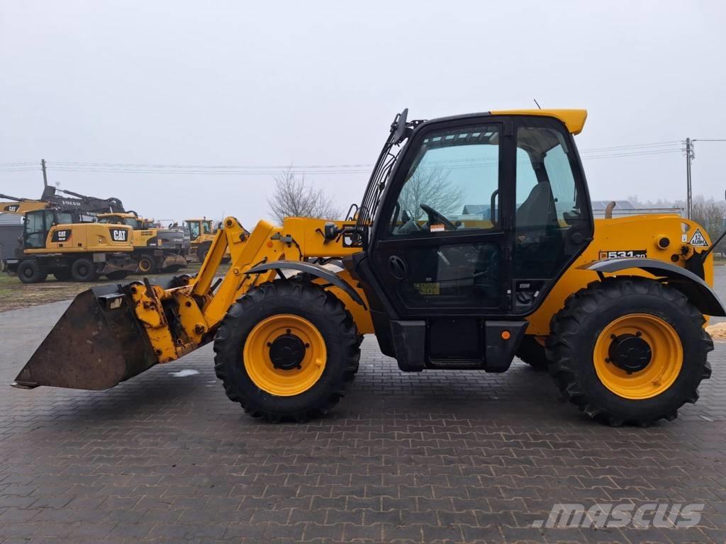 JCB 531-70 مناولات متداخلة