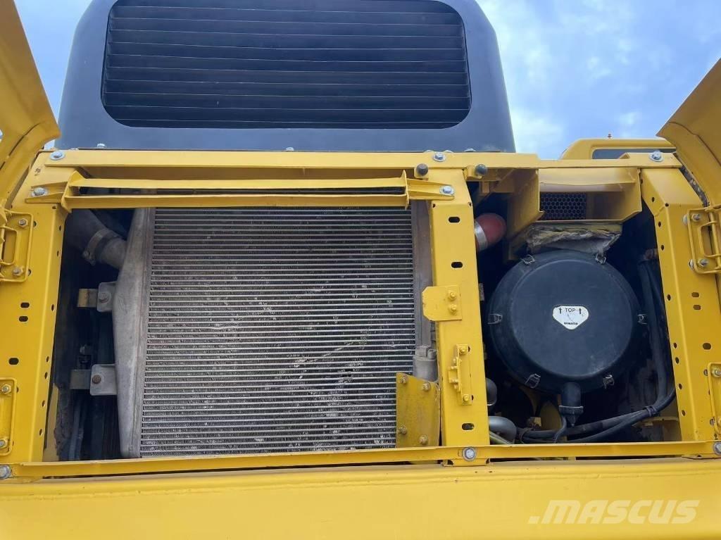 Komatsu PC 400 حفارات زحافة