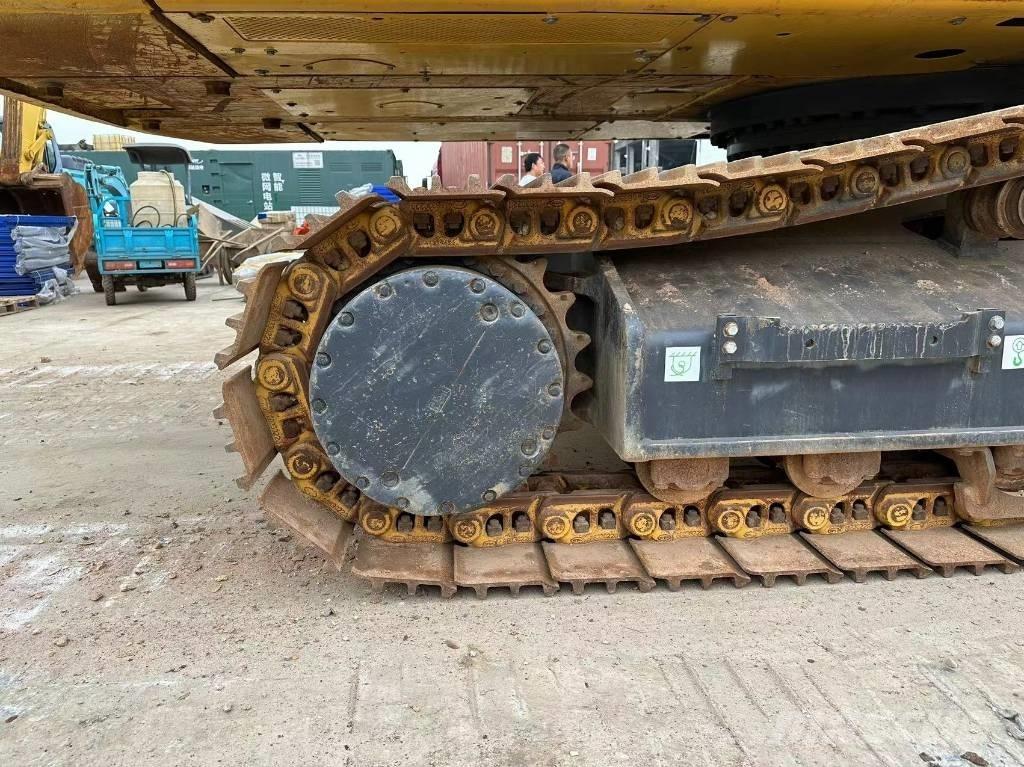 Komatsu PC 400 حفارات زحافة