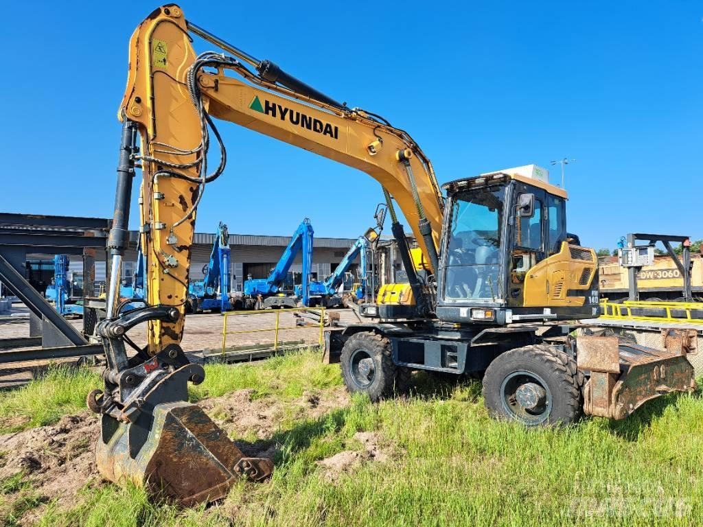 Hyundai HW140 حفارات بعجل