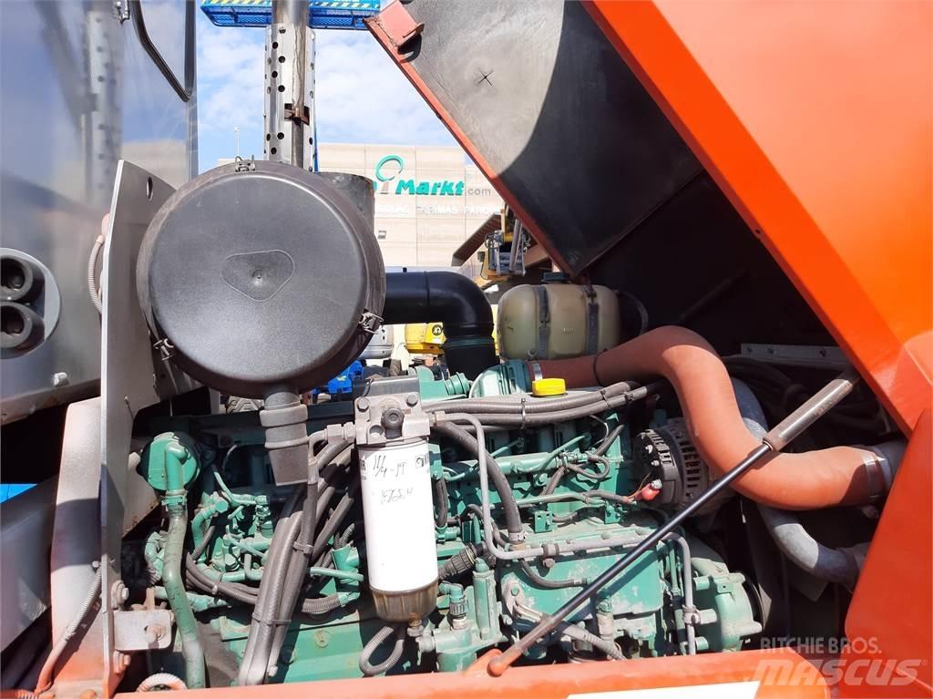 Kalmar DCE120 12 شاحنات الديزل
