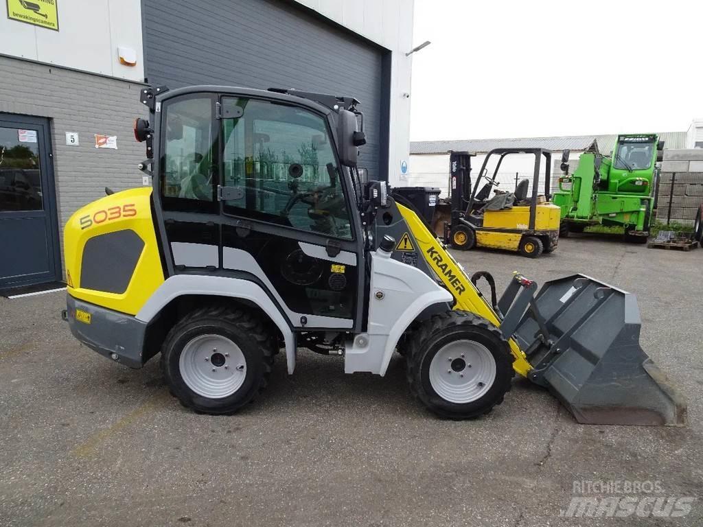 Kramer 5035 لوادر صغيرة