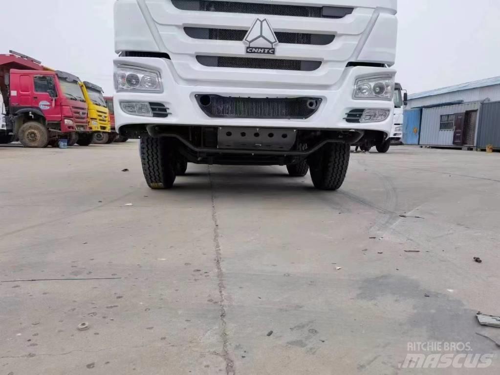 Howo 371 8X4 تفريغ المقطورات