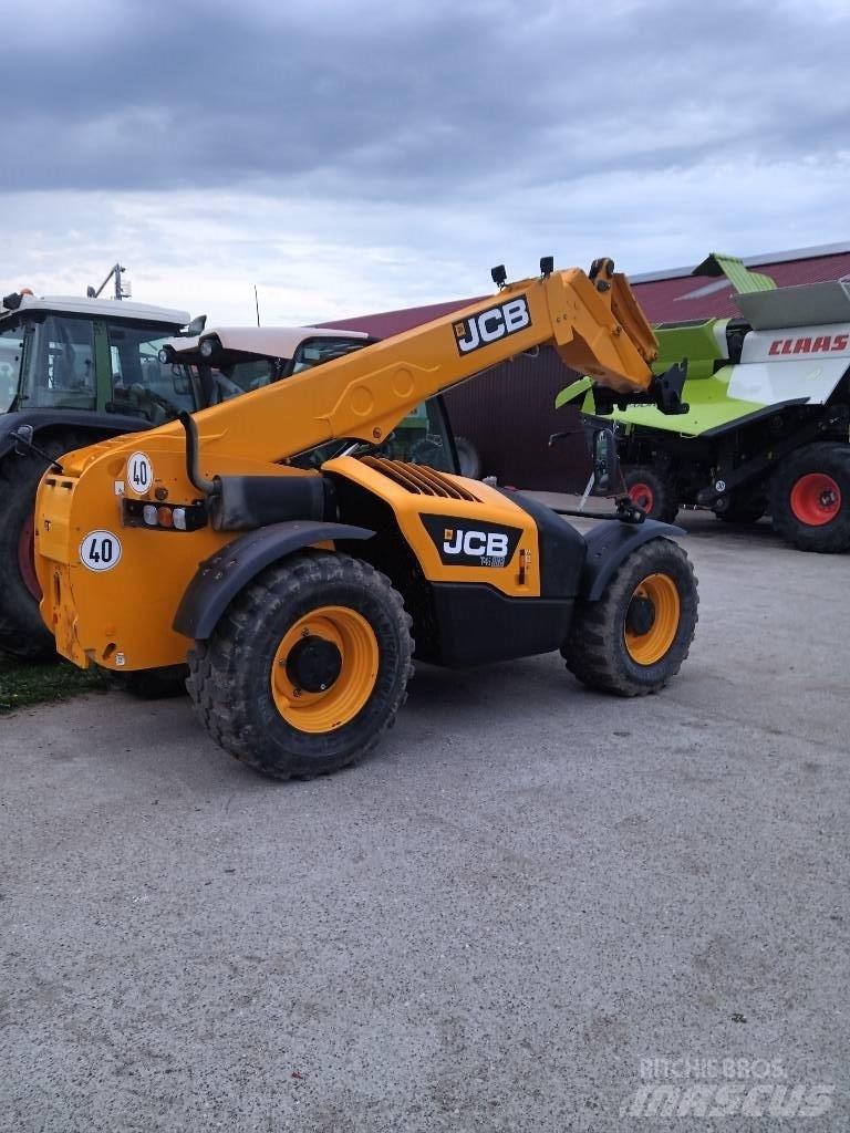 JCB 536 70 536 70 رافعة تلسكوبية