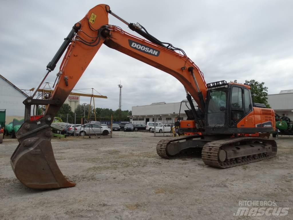 Doosan DX 225 LC-5 حفارات زحافة