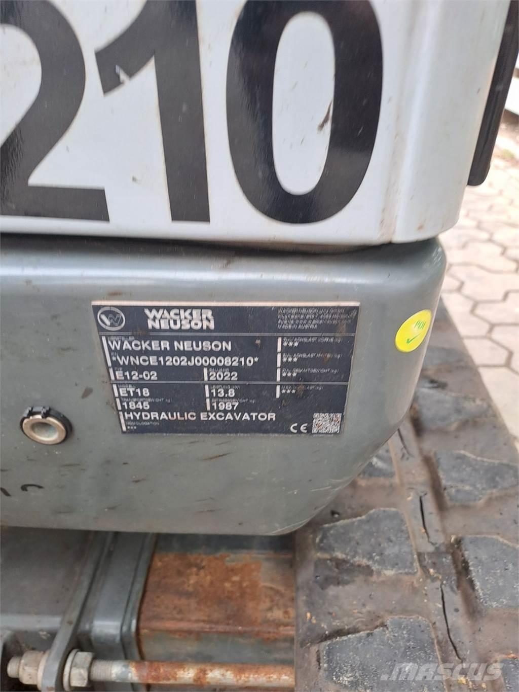 Wacker Neuson ET18 حفارات زحافة