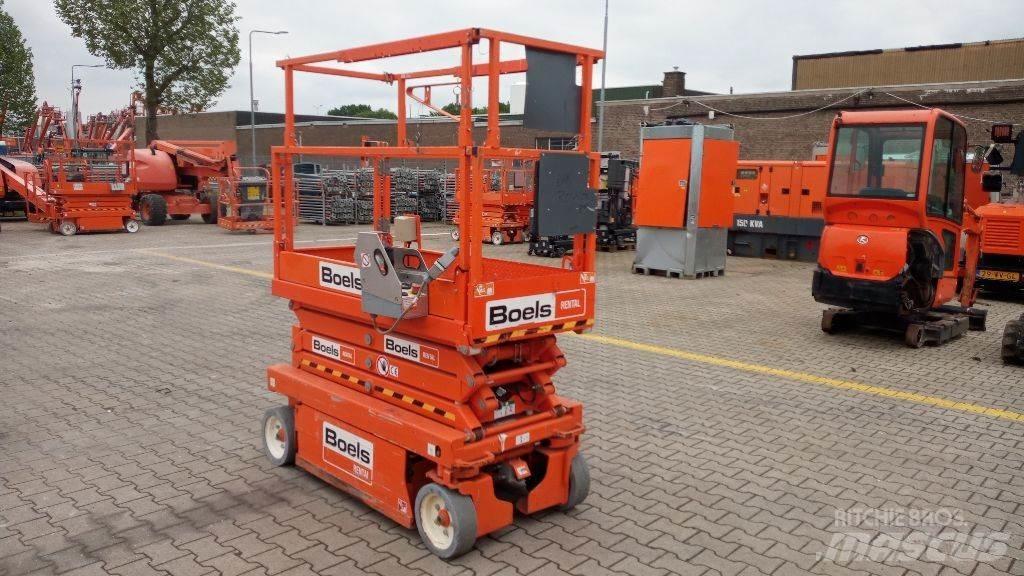SkyJack SJIII 3219 رافعات مقصية الشكل