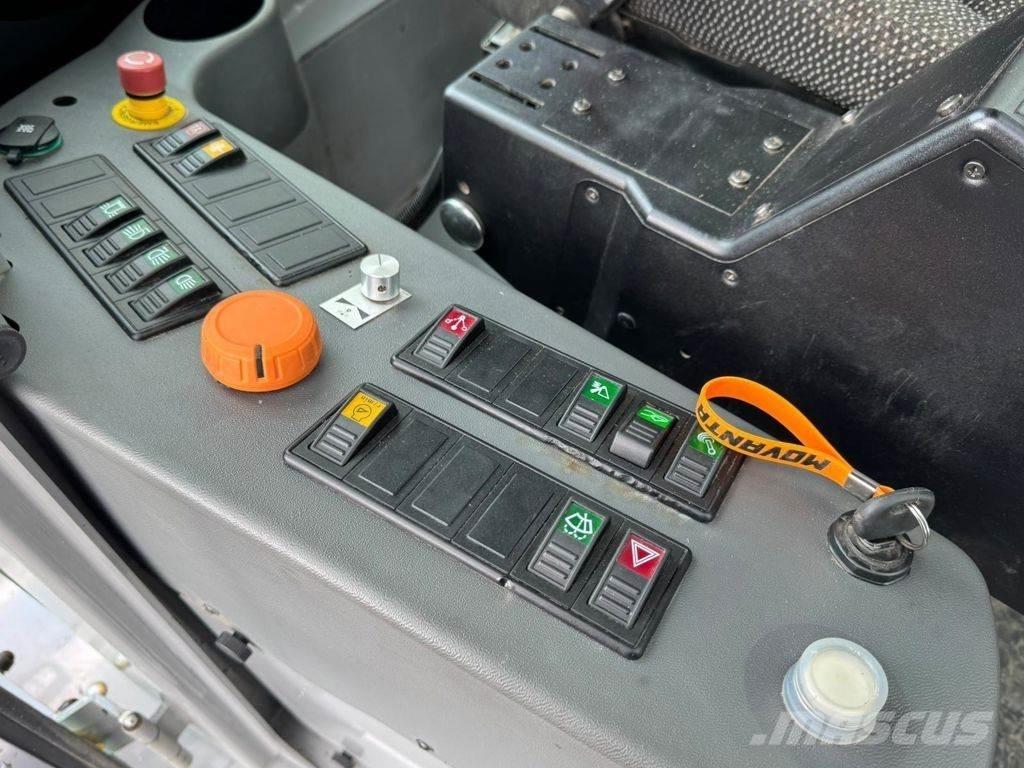Paus SL 9088 لوادر بعجل