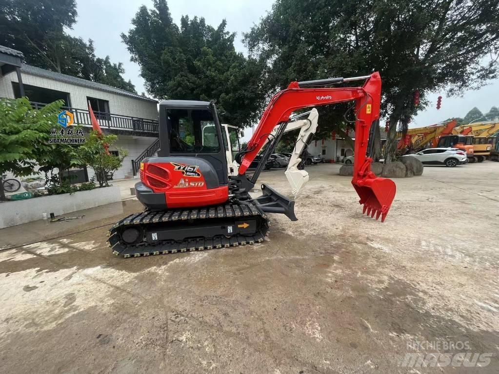 Kubota kx155 حفارات زحافة