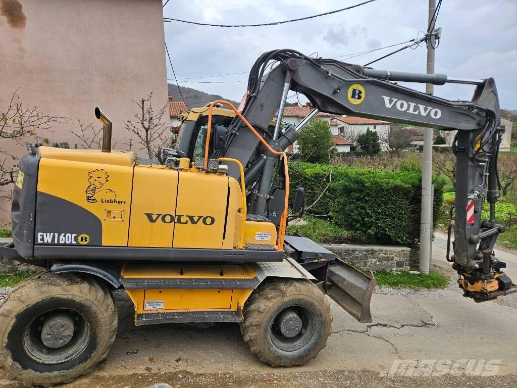 Volvo EW 160 C حفارات بعجل