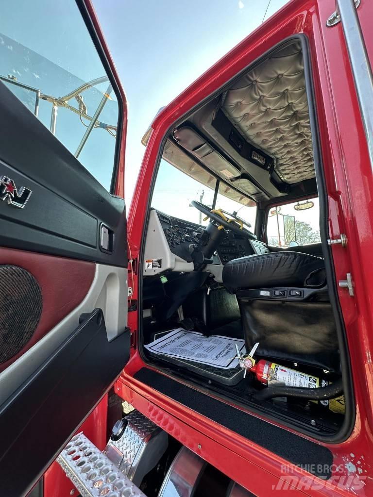 Western Star 4900 FA شاحنات قلابة