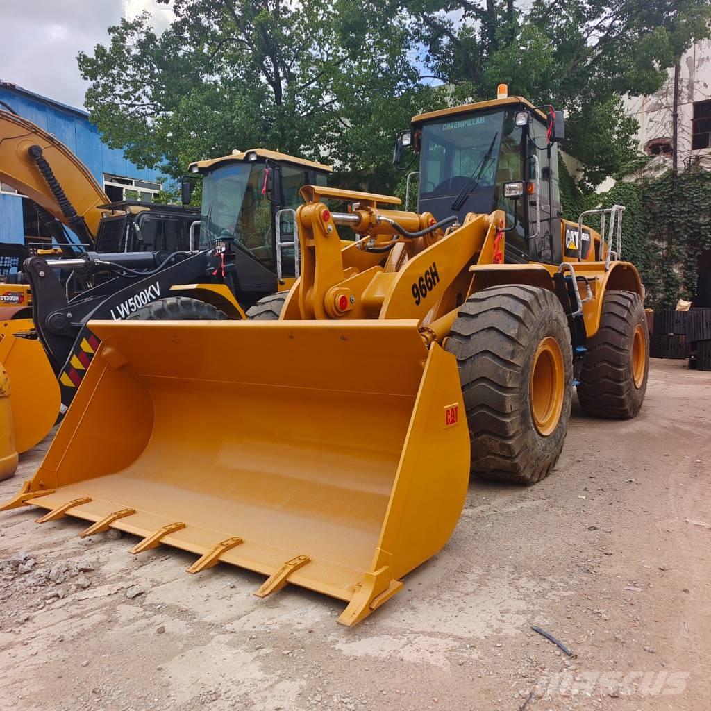 CAT 966H لوادر بعجل