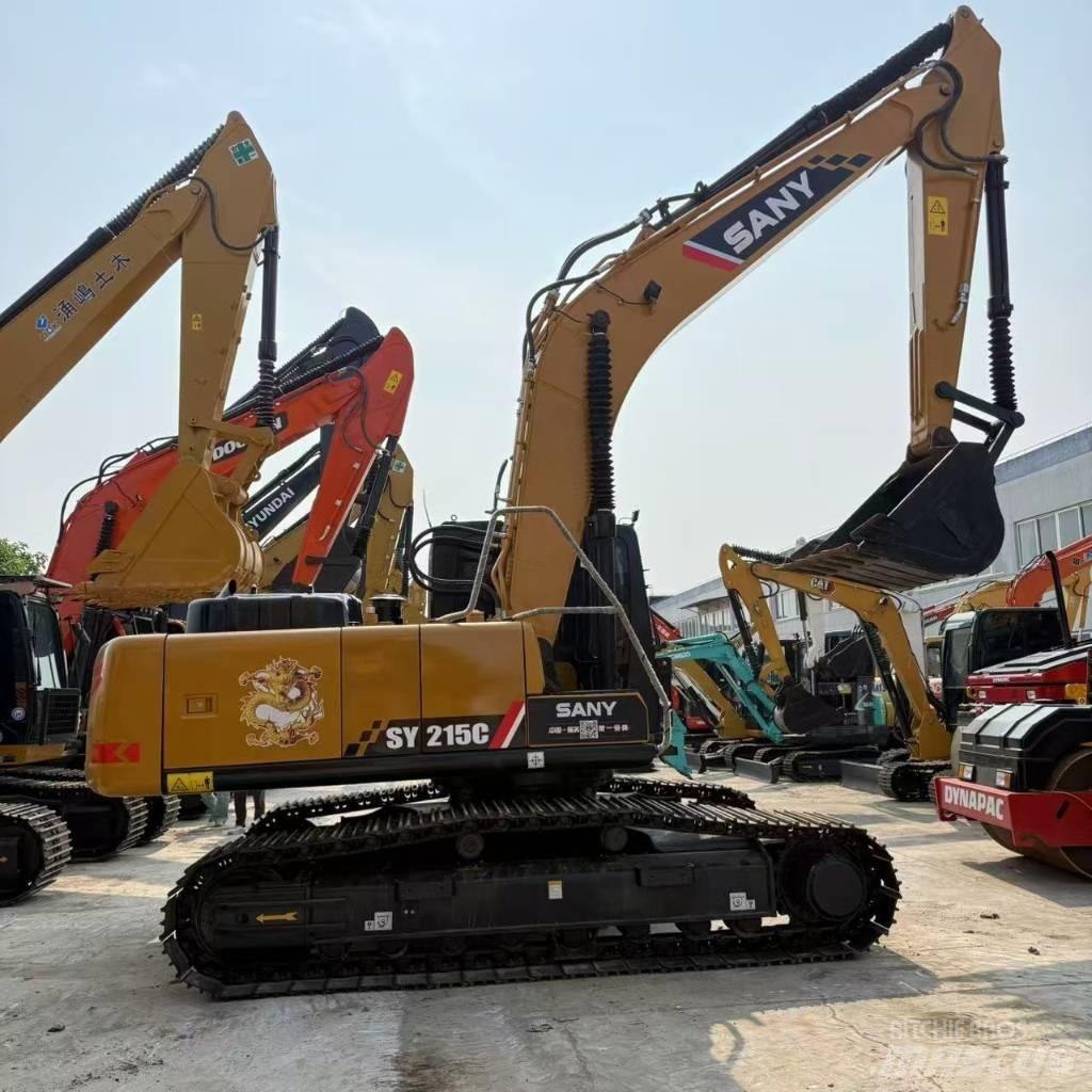 Sany SY 215 C حفارات زحافة