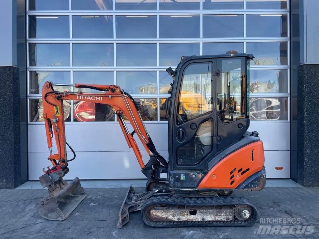 Hitachi ZX18-3CLR حفارات صغيرة أقل من 7 طن (حفارات صغيرة)