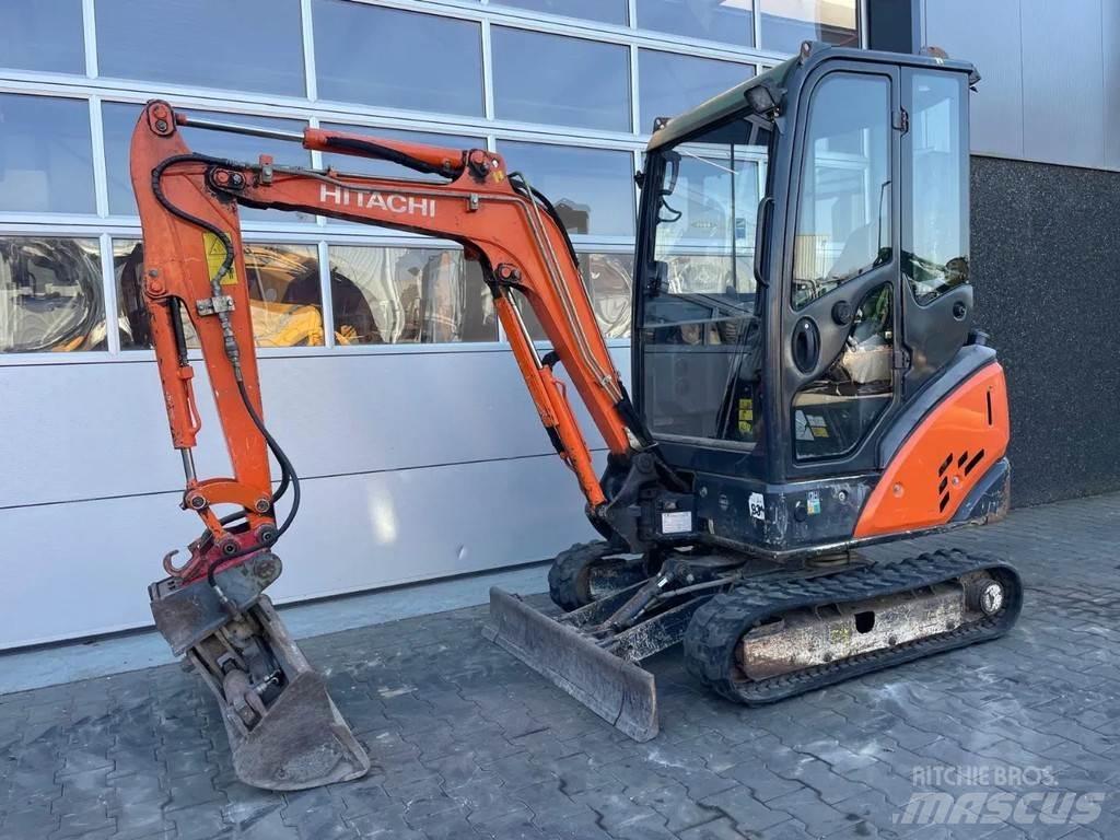 Hitachi ZX18-3CLR حفارات صغيرة أقل من 7 طن (حفارات صغيرة)